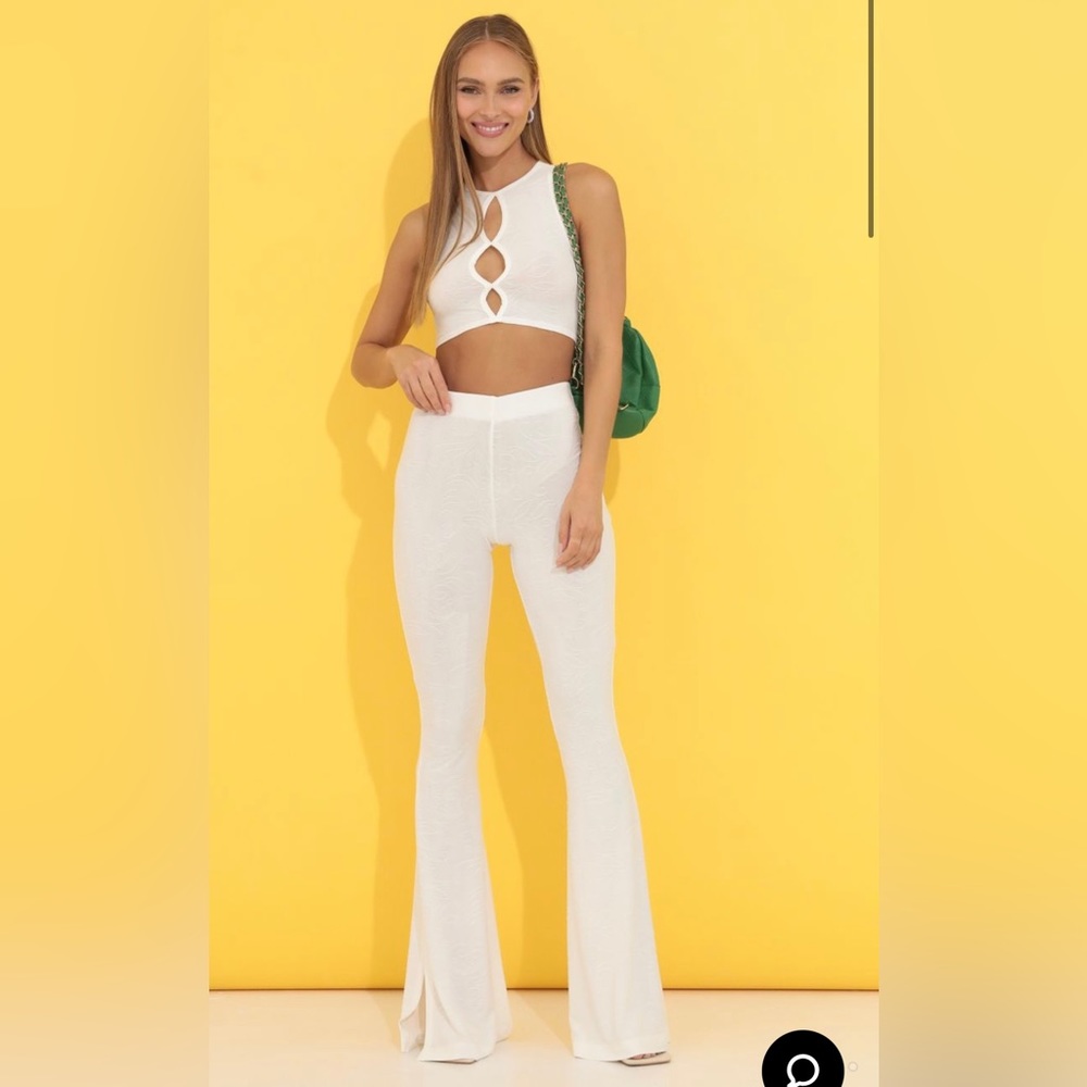 Cutout Two Piece Set in White